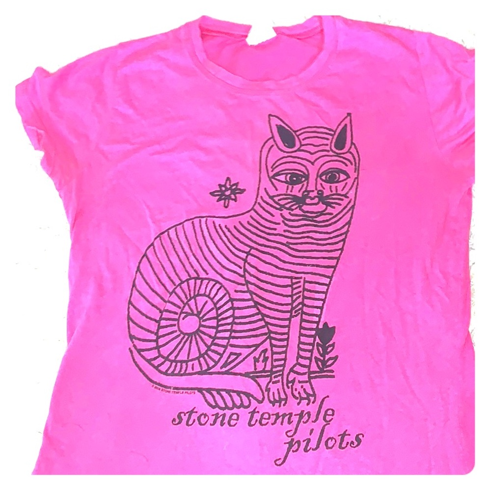 Stone Temple Pilots pink T-shirt￼